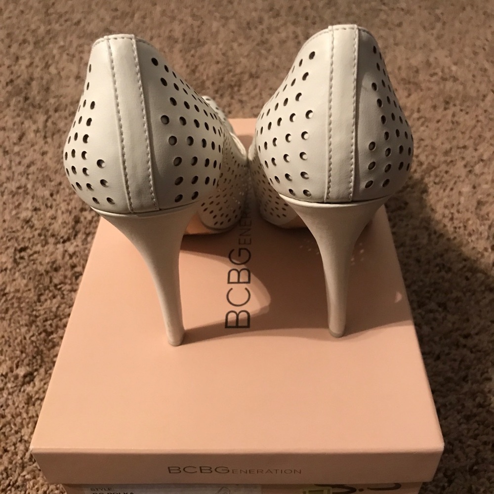 High heel - Picture 4 of 4